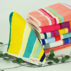 【LES TOILES DU SOLEIL】タオルハンカチ(ジニア ルージュ ブラン)